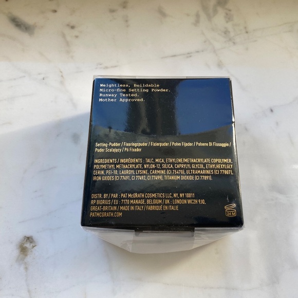 PAT MCGRATH - Skin Fetish: Sublime Perfection Setting Powder - Light Medium 2 - Picture 6 of 7